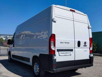 Fiat Ducato 33 LH2 2.3MJ FURGONE PASSO LUNGO TETTO ALTO 3 PTI - 2021 Bianco usata Corato