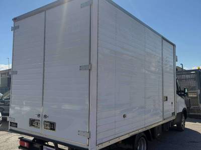 Iveco Daily 35C14 BOX 3 POSTI - 2024 Bianco usata Corato