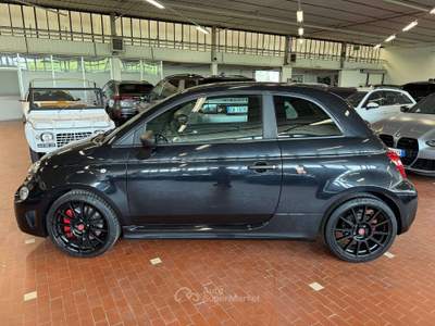Abarth 695 695 1.4 t-jet Competizione 180cv Nero usata Cremona