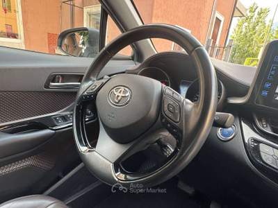 Toyota C-HR 1.8h Lounge 2wd e-cvt my18 TAGLIANDI TOYOTA-GARANZIA TOYOTA-PARK AUTOMATICO-CARPLAY Grigio usata Erba