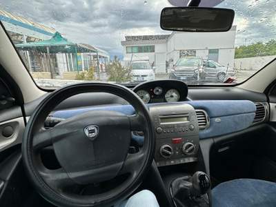 Lancia Ypsilon OTTIME CONDIZIONI Beige usata Monopoli