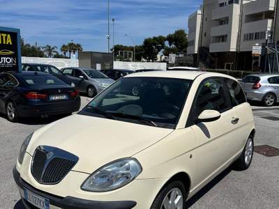 Lancia Ypsilon OTTIME CONDIZIONI Beige usata Monopoli