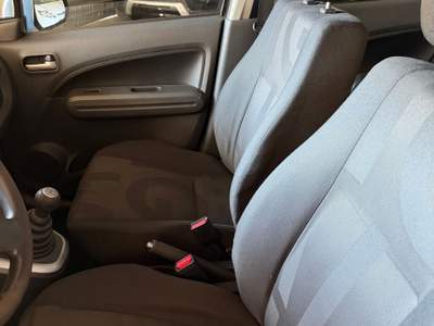 Opel Agila Auto è bellissima usata Novara