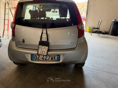 Opel Agila Auto è bellissima usata Novara