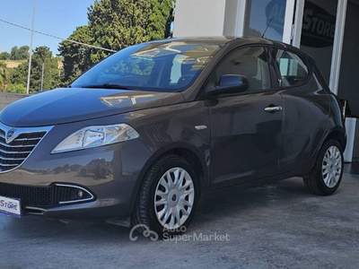 Lancia Ypsilon 1.3 mjt Gold s&s 95cv Bronzo usata Vittoria
