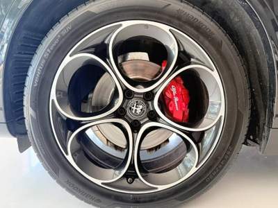 Alfa Romeo Stelvio 2.2 t Veloce Q4 210cv auto Nero usata Ponte San Nicolò