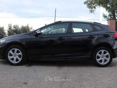 Volvo V40 Cross Country Condizioni ottime Nero usata Pisticci