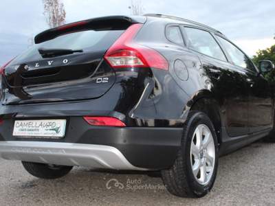 Volvo V40 Cross Country Condizioni ottime Nero usata Pisticci