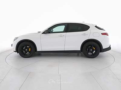 Alfa Romeo Stelvio Stelvio 2.2 t Sprint Q4 190cv Bianco usata Modena