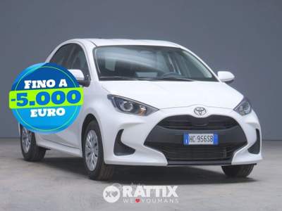 Toyota Yaris yaris 1.5h active Bianco usata Barzago