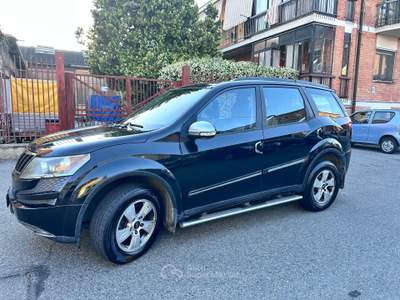 Mahindra XUV500 Mahindra 2.2 td 7 posti 4x4 Nero usata Rivoli