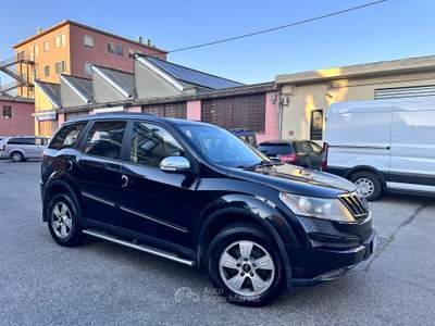 Mahindra XUV500 Mahindra 2.2 td 7 posti 4x4 Nero usata Rivoli