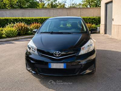 Toyota Yaris Ottime condizioni dentro e fuori. Nero usata San Giorgio A Cremano