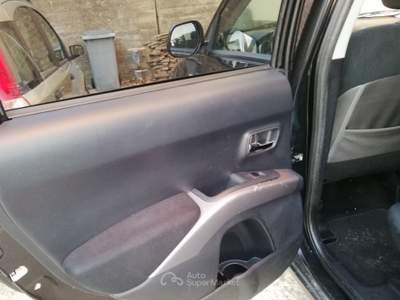Mitsubishi Outlander Mitsubishi Outlander (Motore derivazione Audi) Nero usata Sant'Angelo dei Lombardi