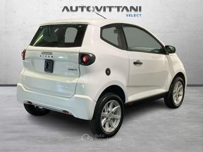 Minauto e-Minauto Chic Minauto Access r13 E5 Bianco usata Como
