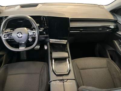 Renault Austral Austral 1.2 E-Tech full hybrid Iconic Esprit Alpine 4control Bianco usata Como