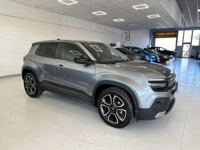 Jeep Avenger 1.2 Turbo Summit FWD Grigio usata Moncalieri