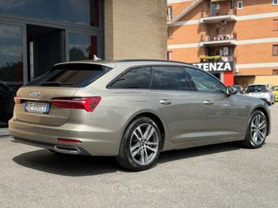 Audi A6 Avant 40 2.0 TDI ultra S tronic Business AVANT Grigio usata Roma