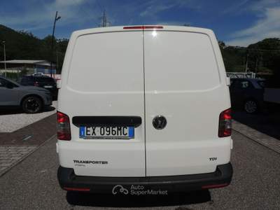 Volkswagen Transporter 2000 tdi 105cv FRIGORIFERO ISOTERMICO Bianco usata Brugnato