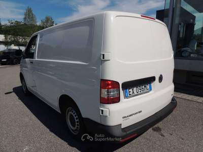 Volkswagen Transporter 2000 tdi 105cv FRIGORIFERO ISOTERMICO Bianco usata Brugnato