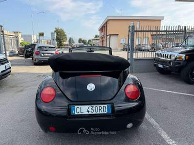 Volkswagen New Beetle Cabrio Cabrio 1.4 Nero usata Lallio