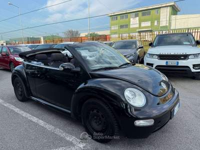 Volkswagen New Beetle Cabrio Cabrio 1.4 Nero usata Lallio
