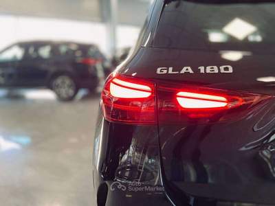 Mercedes-Benz GLA AMG line Extra KM ZERO!! Nero usata Sesto San Giovanni