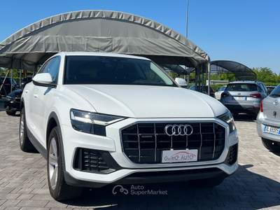 Audi Q8 286 CV quattro tiptronic Sport Bianco usata Manzano