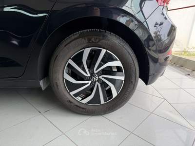 Volkswagen Polo Polo VI 2022 1.0 tsi Life 95cv Nero usata Romagnano Sesia