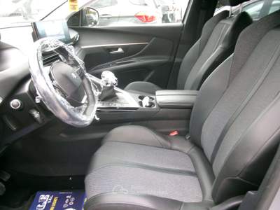 Peugeot 3008 3008 1.5 BLUEHDI 130CV E6D ALLURE PACK S NAVI/PDC/LED 96000 KM MANUALE Grigio usata Giugliano in Campania