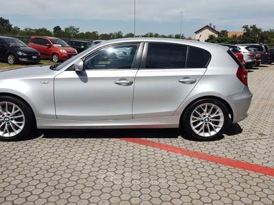 BMW Serie 1 118d 118 118d 5p 2.0 Futura 143cv dpf usata Cassinetta di Lugagnano
