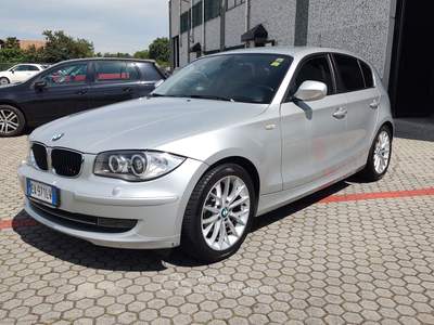BMW Serie 1 118d 118 118d 5p 2.0 Futura 143cv dpf usata Cassinetta di Lugagnano