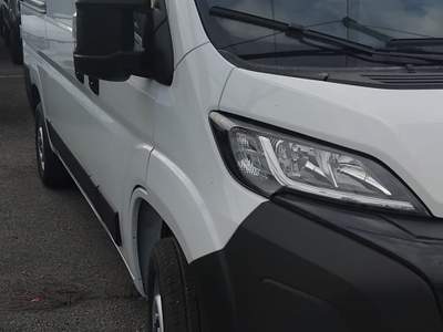 Citroen Jumper Jumper 33 2.2 BlueHDi 120 S&S PM-TM Furgone Bianco usata Alonte
