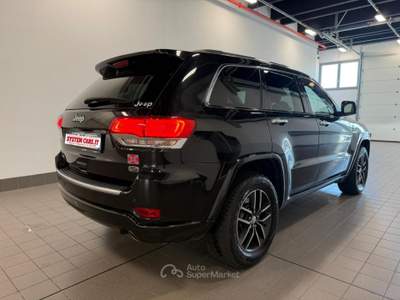 Jeep Grand Cherokee 3.0 V6 250CV Multijet II Overland - AUTOMATICA - 4X4 - NON RICONDIZIONATA Nero usata Meda