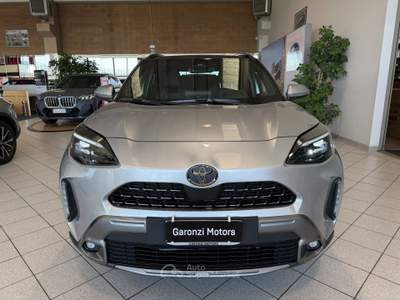 Toyota Yaris Cross 1.5H (130CV) Lounge E-CVT Nero usata Affi