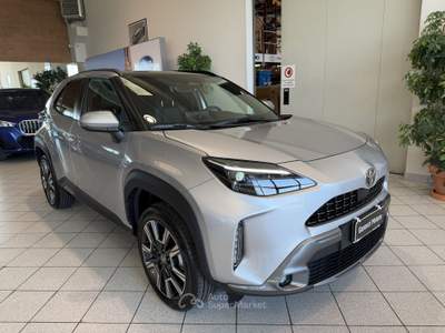 Toyota Yaris Cross 1.5H (130CV) Lounge E-CVT Nero usata Affi