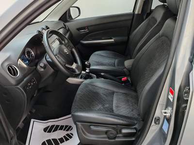 Suzuki Vitara 1.4 Boosterjet Hybrid 2WD Top Grigio usata ROVIGO