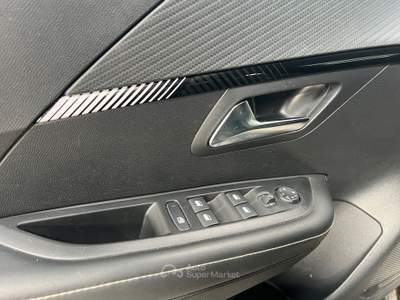 Peugeot 208 Allure PureTech 100 S/S Nero usata Palermo