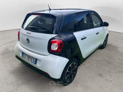 Smart ForFour 70 1.0 52kW youngster Bianco usata Palermo
