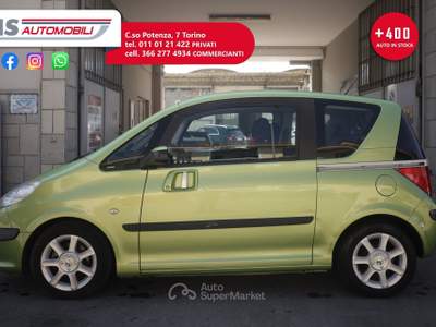 Peugeot 1007 PEUGEOT 1007 HD HAPPY 59KW DIESEL Verde usata Torino