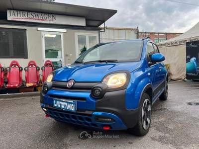 Fiat Panda Panda Cross 1.0 FireFly S&S Hybrid Blu/Azzurro usata Nocera Inferiore