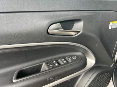 Jeep Avenger 1.2 Turbo Summit Beige usata Palermo