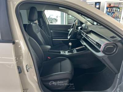 Jeep Avenger 1.2 Turbo Summit Beige usata Palermo