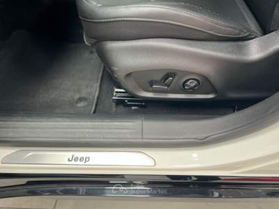 Jeep Compass 1.5 Turbo MHEV T4 96kW Summit DDCT Bianco usata Palermo