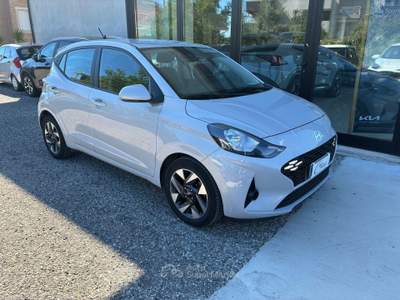 Hyundai i10 1.0 MPI Connectline Argento usata Grottammare