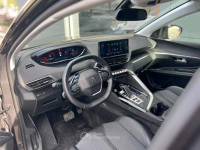 Peugeot 3008 BlueHDI 130 EAT8 S&S Allure Grigio usata Palermo
