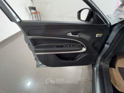 Jeep Avenger Avenger 1.2 Turbo 100 CV MHEV Summit Grigio usata Palermo
