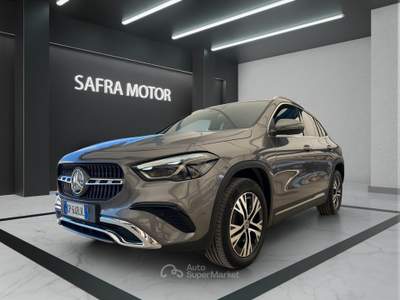 Mercedes-Benz GLA GLA 200 d Auto Progressive Advanced Plus Grigio usata Rende