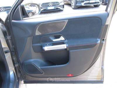 Mercedes-Benz Classe GLB GLB 200 d Automatic 4MATIC Premium Grigio usata CASERTA