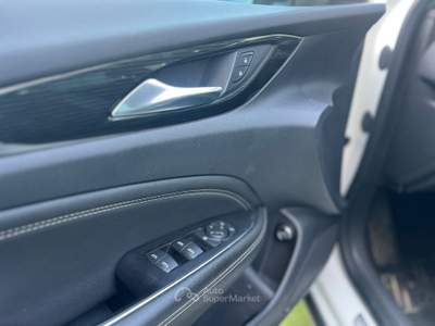 Opel Insignia 2.0 CDTI Innovation 170cv S&S AT8 Bianco usata Palermo